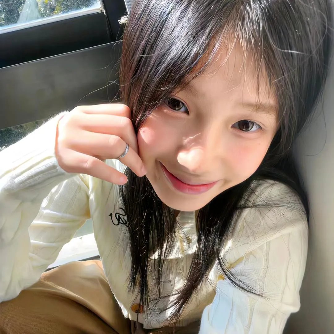 他和她的喵店长2 海报